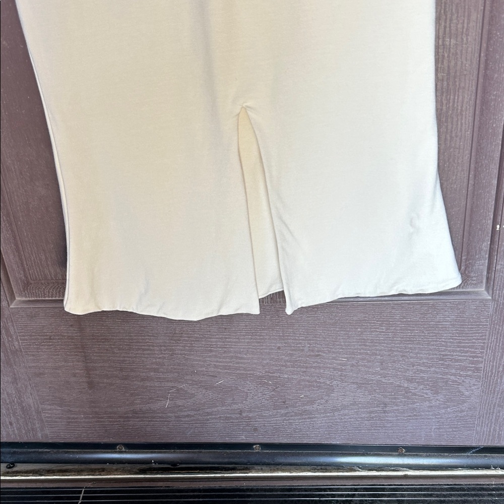 Oh Polly Cream Backless Dress - Picture 4 of 10